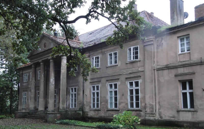 Mchy Manor House